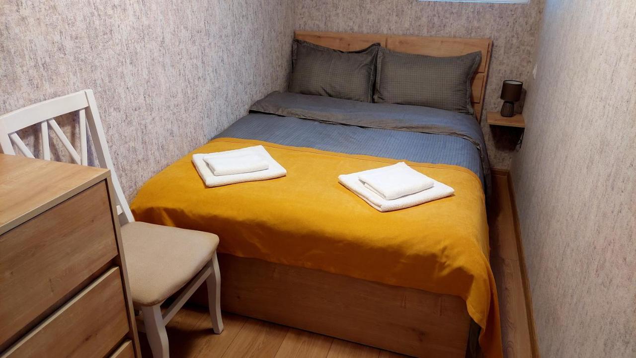 Yellow Apartment Tbiliszi Kültér fotó